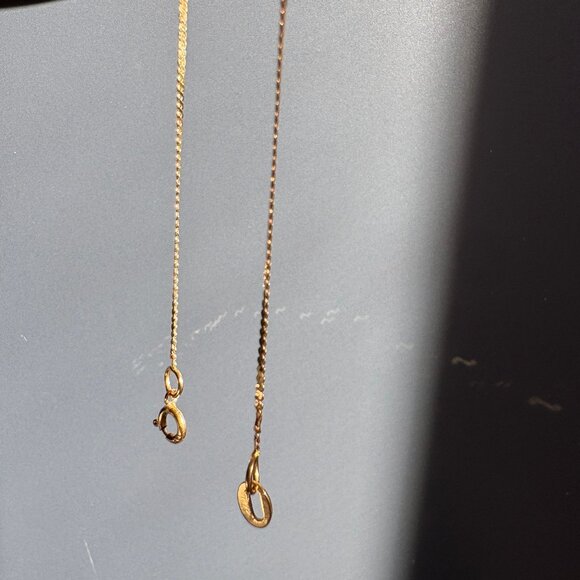 14K Solid Gold Dainty Bracelet - 7 Inches - Picture 3 of 7